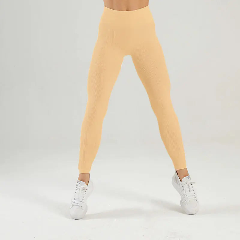 Seamless High-Stretch Sports Bra and Yoga Set